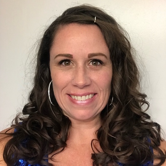 Meet your Posher, Raelle - Picture 1 of 1